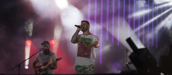 Солист группы Градусы Роман Пашков - Sputnik Молдова