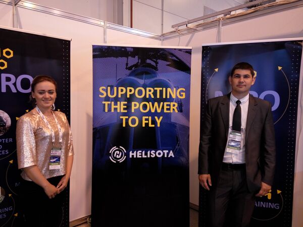 Представители литовской компании Helisota Видманте Грималаускаите и Ауримас Ясинскис Представители литовской компании Helisota Видманте Грималаускаите и Ауримас Ясинскис - Sputnik Молдова
