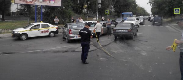 Авария в Кишиневе Авария в Кишиневе - Sputnik Молдова