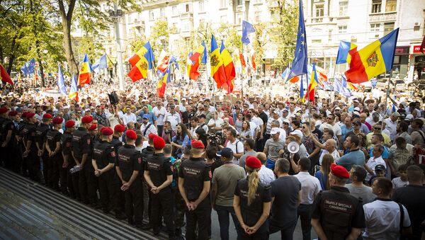 Митинг внепарламентской оппозиции в Кишиневе - Sputnik Moldova-România