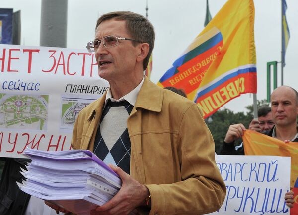 Кандидат в мэры Москвы Николай Левичев принял участие в пикете - Sputnik Moldova