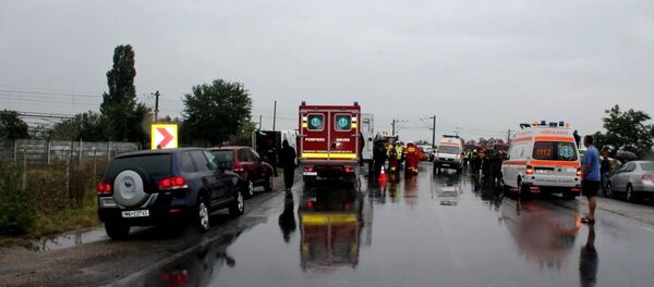 Авария автобуса Стамбул-Кишинев возле населенного пункта Балдовинешть уезд Брэила - Sputnik Moldova