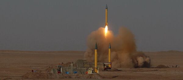 Запуск баллистической ракеты в Иране Запуск баллистической ракеты в Иране - Sputnik Moldova-România