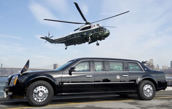 Вертолет и автомобиль президента США - Sputnik Молдова