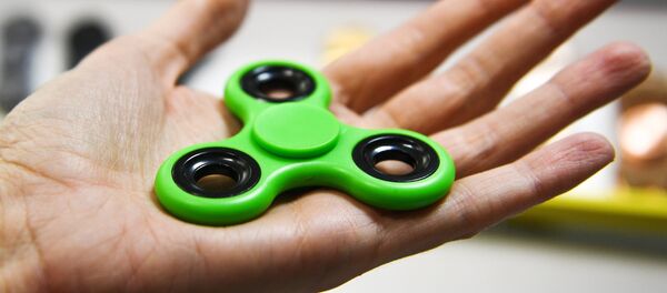 Спиннер - Sputnik Молдова