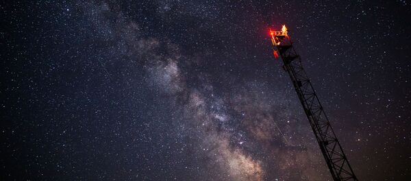 Звездное небо, наблюдаемое в Краснодарском крае во время метеорного потока Персеиды - Sputnik Молдова