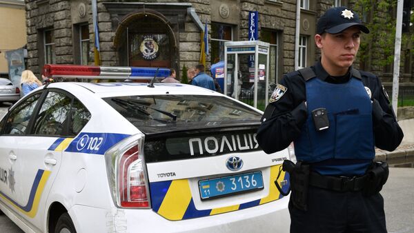 Сотрудники Украинской полиции в Киеве - Sputnik Moldova-România