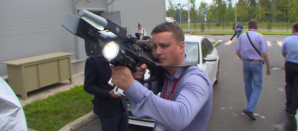 Концерн Калашников на форуме Армия-2017 продемонстрировал противодронное ружье REX-1 - Sputnik Moldova-România