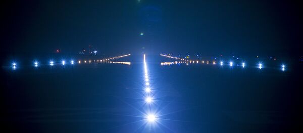 Взлетно-посадочная полоса  - Sputnik Moldova