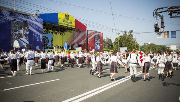 В воскресенье состоялось празднование 26-й годовщины независимости Республики Молдова - Sputnik Молдова
