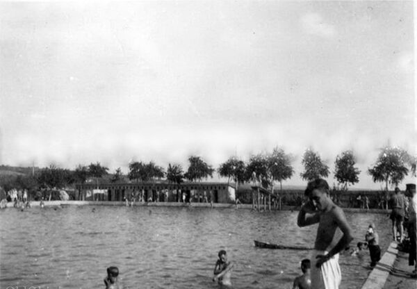 Штранд Бивола, Кишинев. 1941 год. Штранд Бивола, Кишинев. 1941 год. - Sputnik Moldova