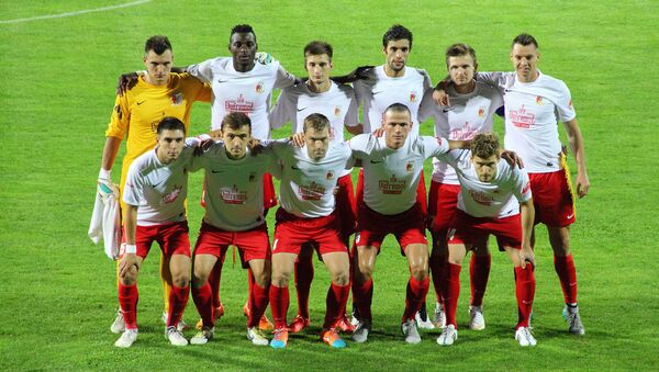 Футболисты Милсами перед матчем с французским Сент-Этьеном в плей-офф Лиги Европы - Sputnik Moldova