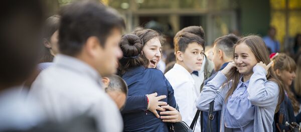 Первый звонок - Sputnik Молдова