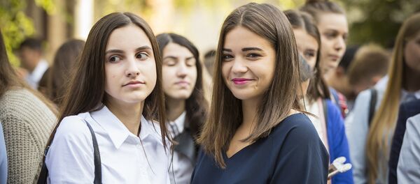 Первый звонок - Sputnik Moldova-România