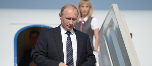 Рабочая поездка В.Путина в Крымский федеральный округ - Sputnik Moldova-România