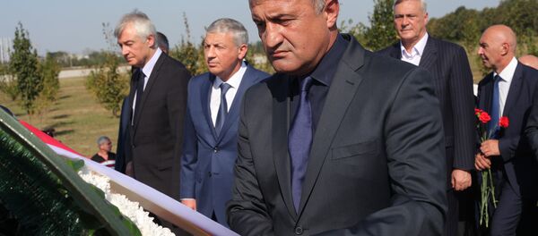 Траурные мероприятия в Беслане Траурные мероприятия в Беслане - Sputnik Молдова