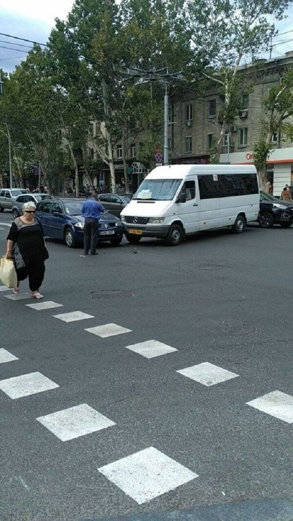 ДТП в центре Кишинева - Sputnik Молдова