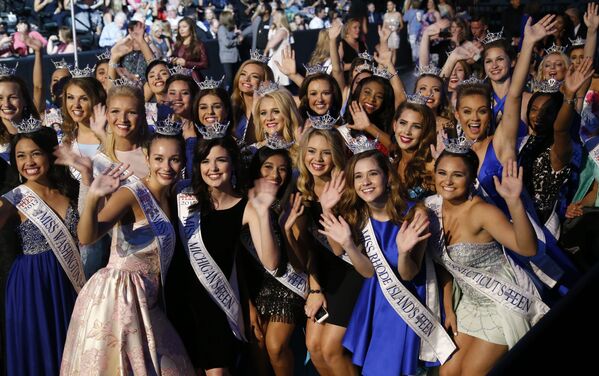 Participantele la concursul de frumusețe „Miss America-2018” - Sputnik Moldova