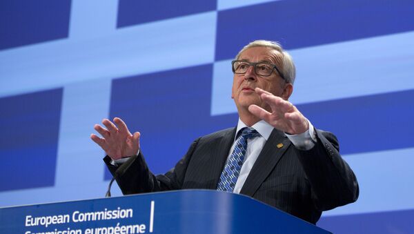European Commission President Jean-Claude Juncker speaks during a media conference at EU headquarters in Brussels on Monday, June 29, 2015. - Sputnik Moldova-România