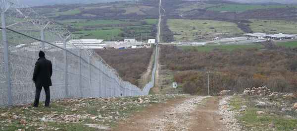 Ограждения на болгарско-турецкой границе возле пограничного контрольно-пропускного пункта Лесово, Болгария - Sputnik Молдова