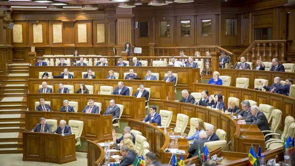 Ședința Parlamentului RM - Sputnik Moldova-România