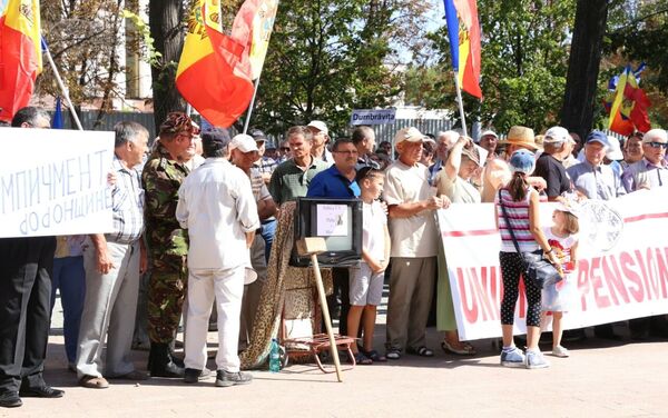 Протесты внепарламентской оппозиции 17 сентября - Sputnik Молдова