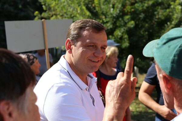 Глава партии Платформа Достоинство и правда (DA) Андрей Нэстасе на митинге 17 сентября - Sputnik Молдова