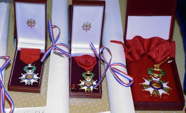 Ordinul Legiunii de Onoare - Sputnik Moldova-România