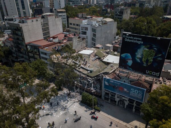 Последствия землетрясения в Мексике, 20 сентября 2017 Последствия землетрясения в Мексике, 20 сентября 2017 - Sputnik Молдова