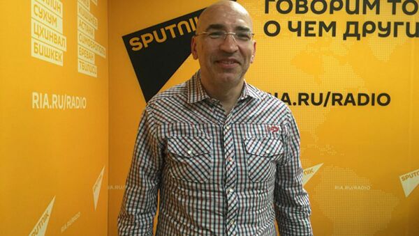 Политолог Леонид Крутаков - Sputnik Молдова