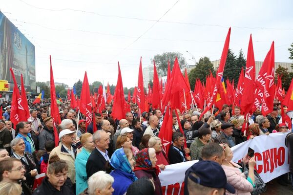 Marșul organizat de Partidul Socialiștilor la Bălți Marșul organizat de Partidul Socialiștilor la Bălți - Sputnik Moldova