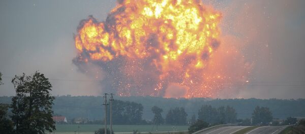 Explozie la depozitul de muniții din Kalinovka, Ucraina Explozie la depozitul de muniții din Kalinovka, Ucraina - Sputnik Moldova