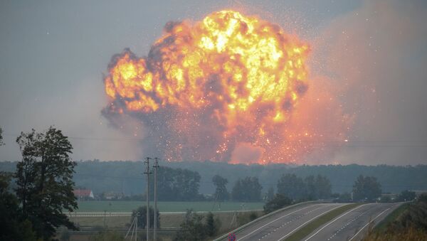 Explozie la depozitul de muniții din Kalinovka, Ucraina - Sputnik Moldova