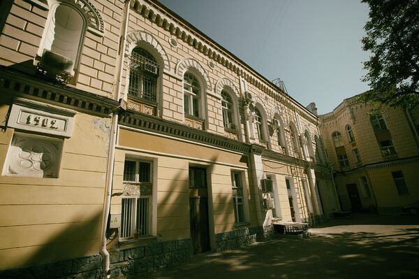 Здание - сказка: такой примэрии в Молдове больше нигде нет - Sputnik Молдова