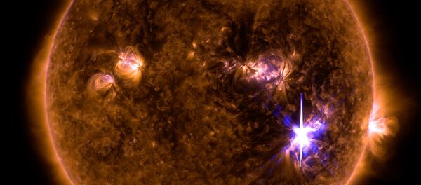 Вспышка на Солнце, архивное фото - Sputnik Молдова