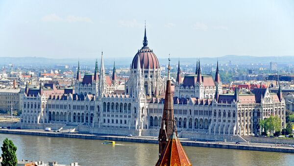 View of Hungarian Parliament, Budapest - Sputnik Moldova-România