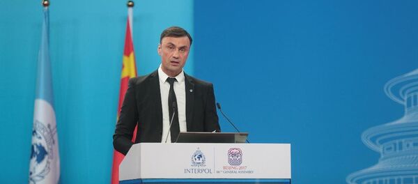 Vitalie Pîrlog ține un discurs în fața Adunării Generale a INTERPOL, Beijing 2017 - Sputnik Moldova