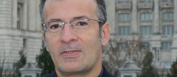 Editorialistul Dragoș Dumitriu - Sputnik Moldova-România