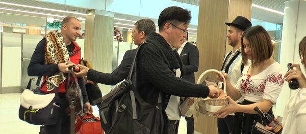 Câte o sticlă de vin pentru fiecare pasager pe Aeroportul Chișinău - Sputnik Moldova-România