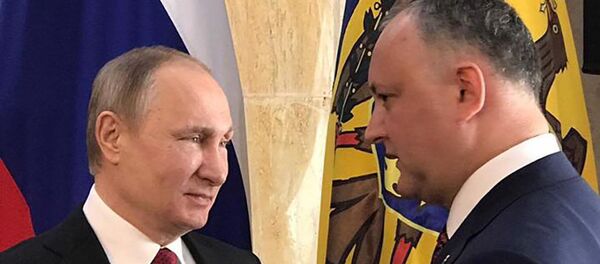 Владимир Путин и Игорь Додон - Sputnik Moldova