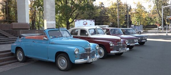 Ретро-автомобилисты: новые планы и рубежи Ретро-автомобилисты: новые планы и рубежи - Sputnik Молдова