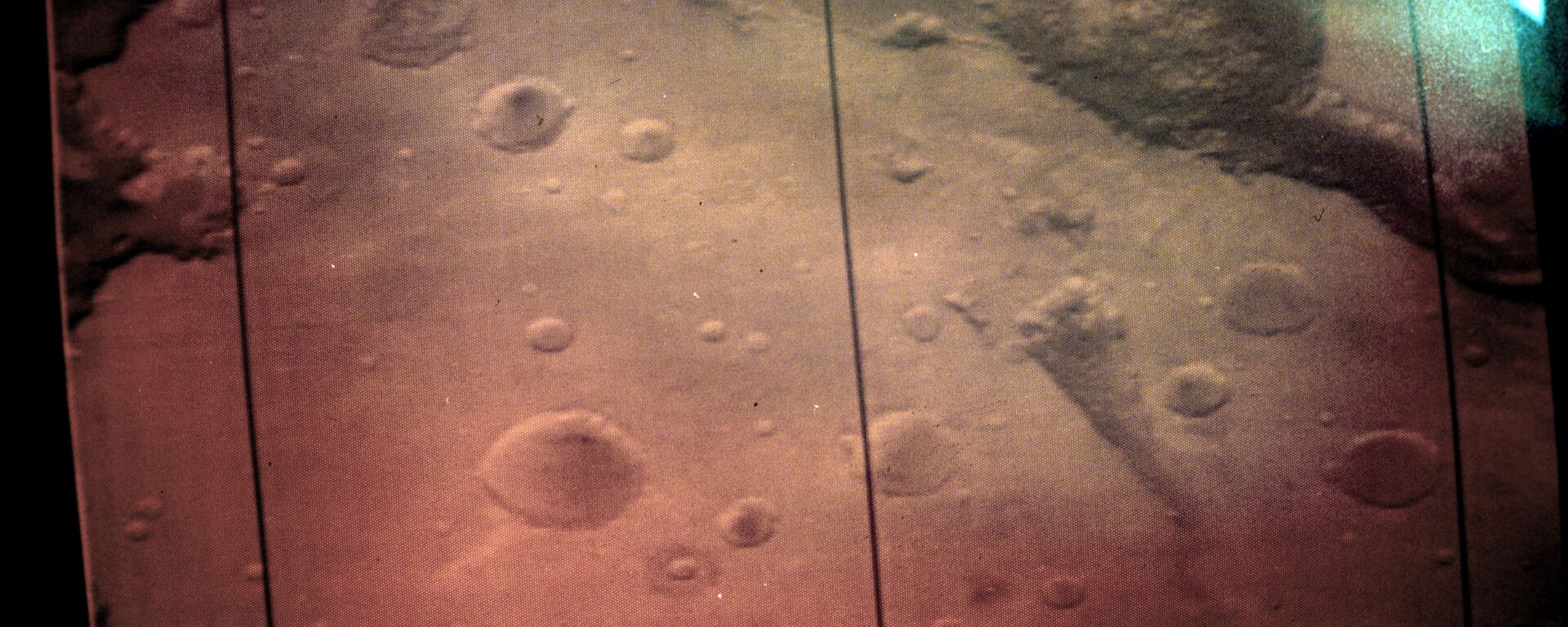 Снимок поверхности Марса - Sputnik Молдова, 1920, 19.02.2021