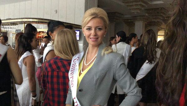 Красавицы со всего мира прибыли в Минск на конкурс Миссис Вселенная - Sputnik Молдова