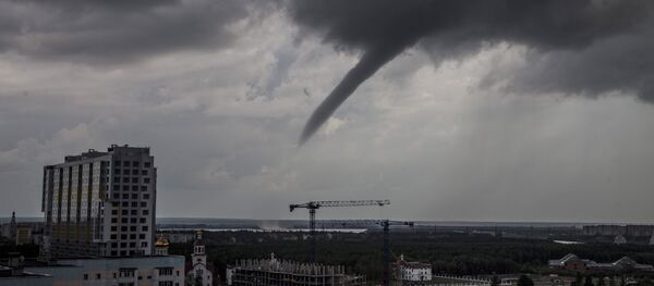 Ураганный ветер, архивное фото Ураганный ветер, архивное фото - Sputnik Молдова