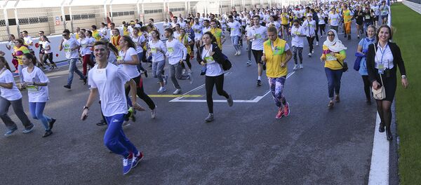 Фестивальный инклюзивный забег - Sputnik Молдова