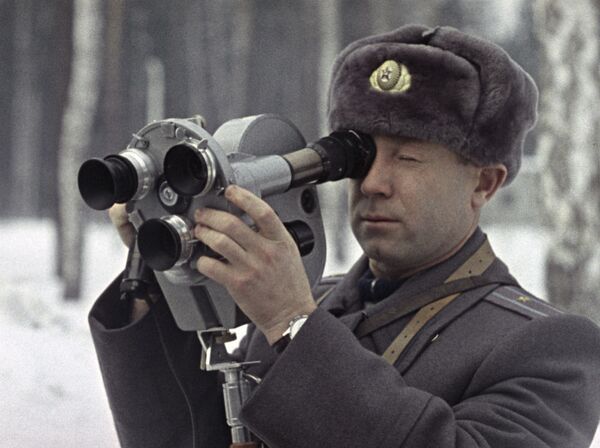 Эксклюзив Sputnik: как космонавт Леонов гулял на молдавской свадьбе Эксклюзив Sputnik: как космонавт Леонов гулял на молдавской свадьбе - Sputnik Молдова