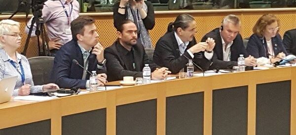 Liviu Pleșoianu la Bruxellesîn timpul întâlnirii cu șefa DNA, Laura Codruța Kovesi - Sputnik Moldova-România