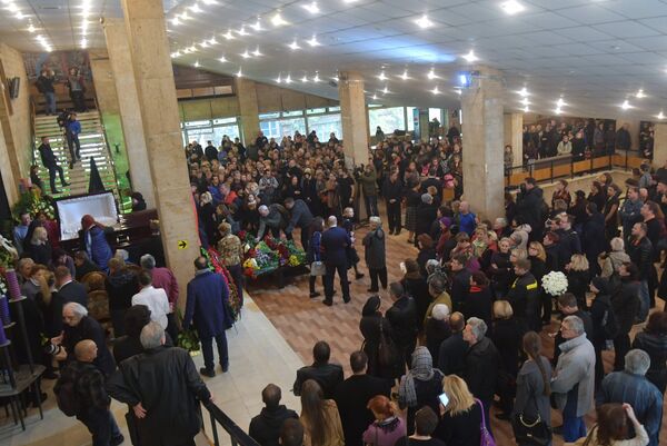 Прощание с актером Дмитрием Марьяновым - Sputnik Молдова