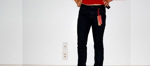 Impossible d'enfiler ou une étudiante de taille 44 vs H&M - Sputnik Moldova