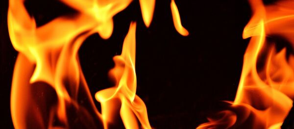 Огонь. Архивное фото Огонь. Архивное фото - Sputnik Молдова